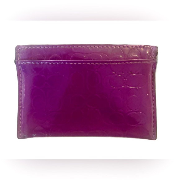Coach Signature C Purple Patent Leather Credit Card Holder - Picture 4 of 10